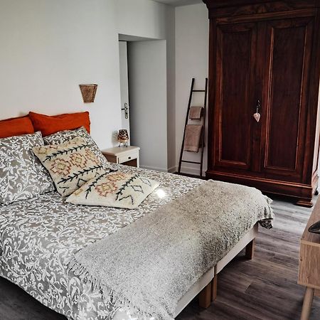 Je Soigne Mon Assiette Bed & Breakfast Saint-Laurent-d'Arce Exterior foto